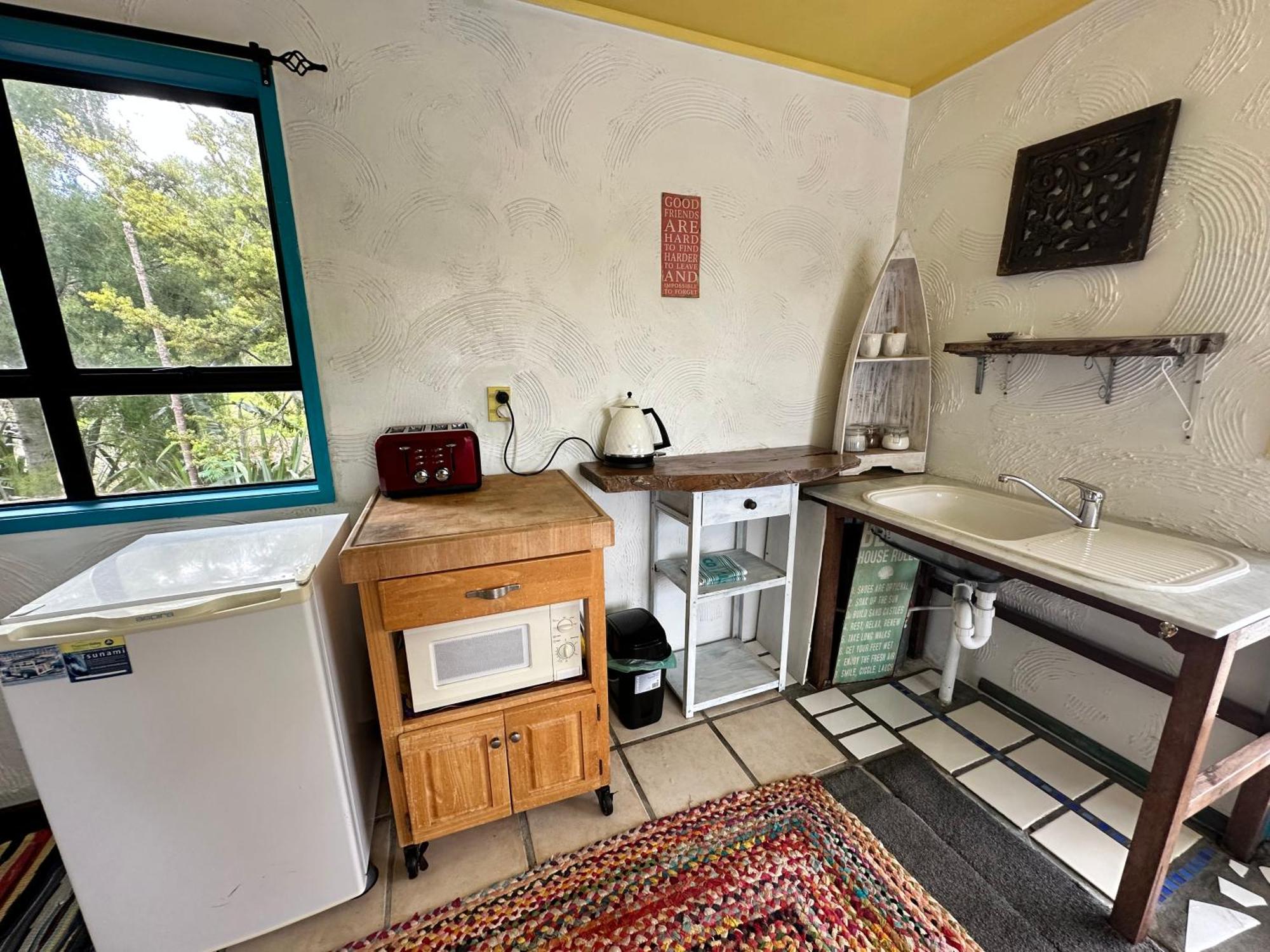 Cooks Beach Holiday Home Dış mekan fotoğraf