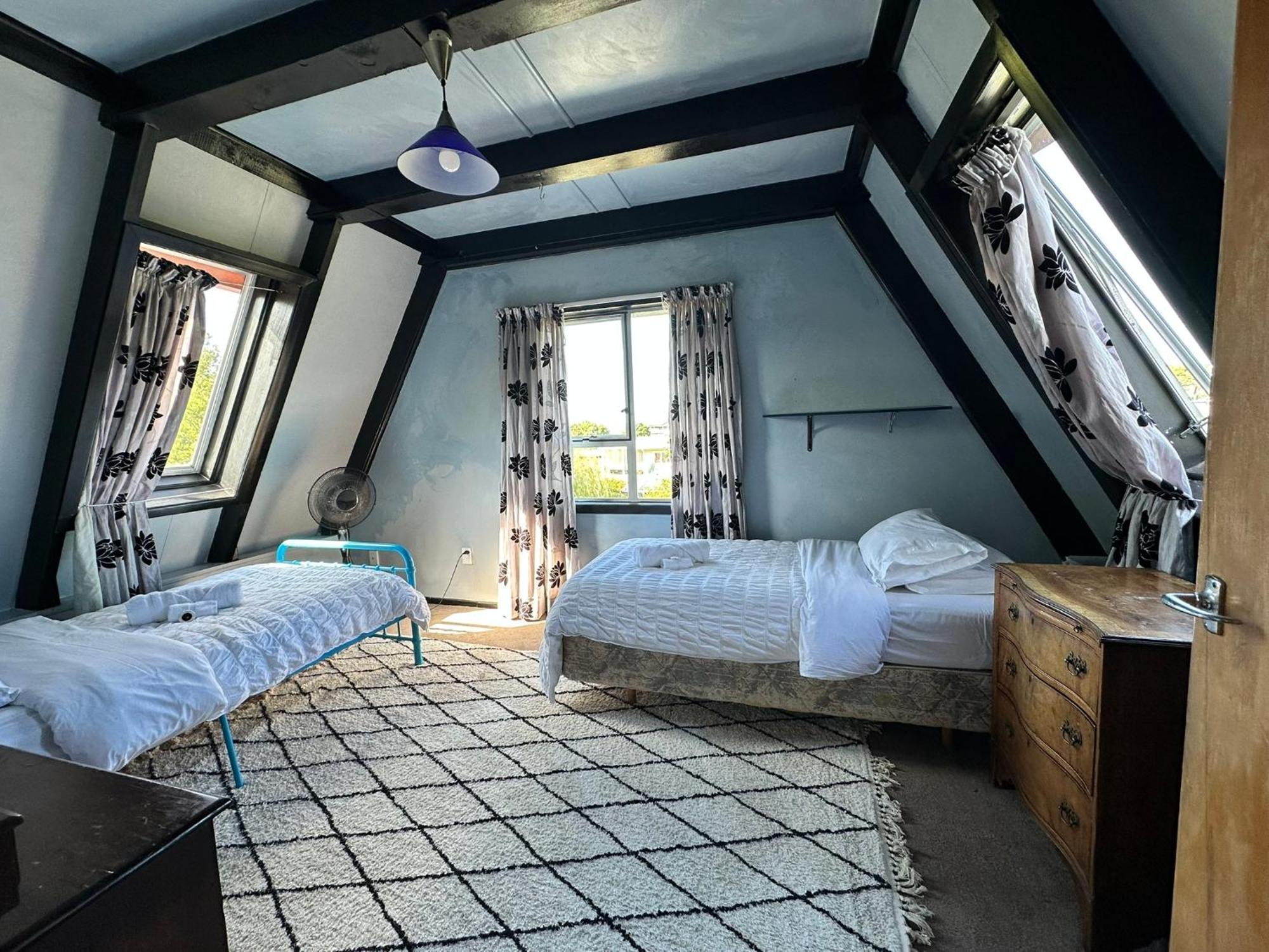 Cooks Beach Holiday Home Dış mekan fotoğraf